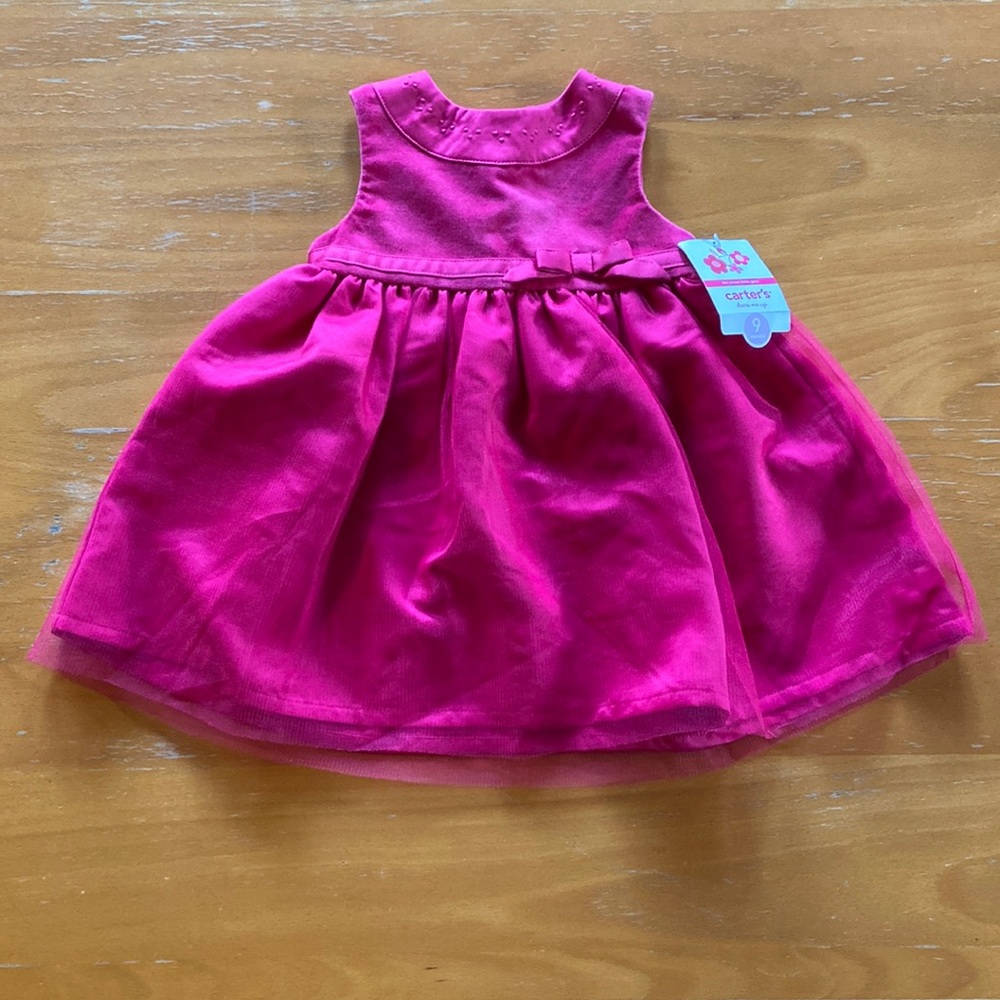 Carter’s Baby girls Dress Size 9 months